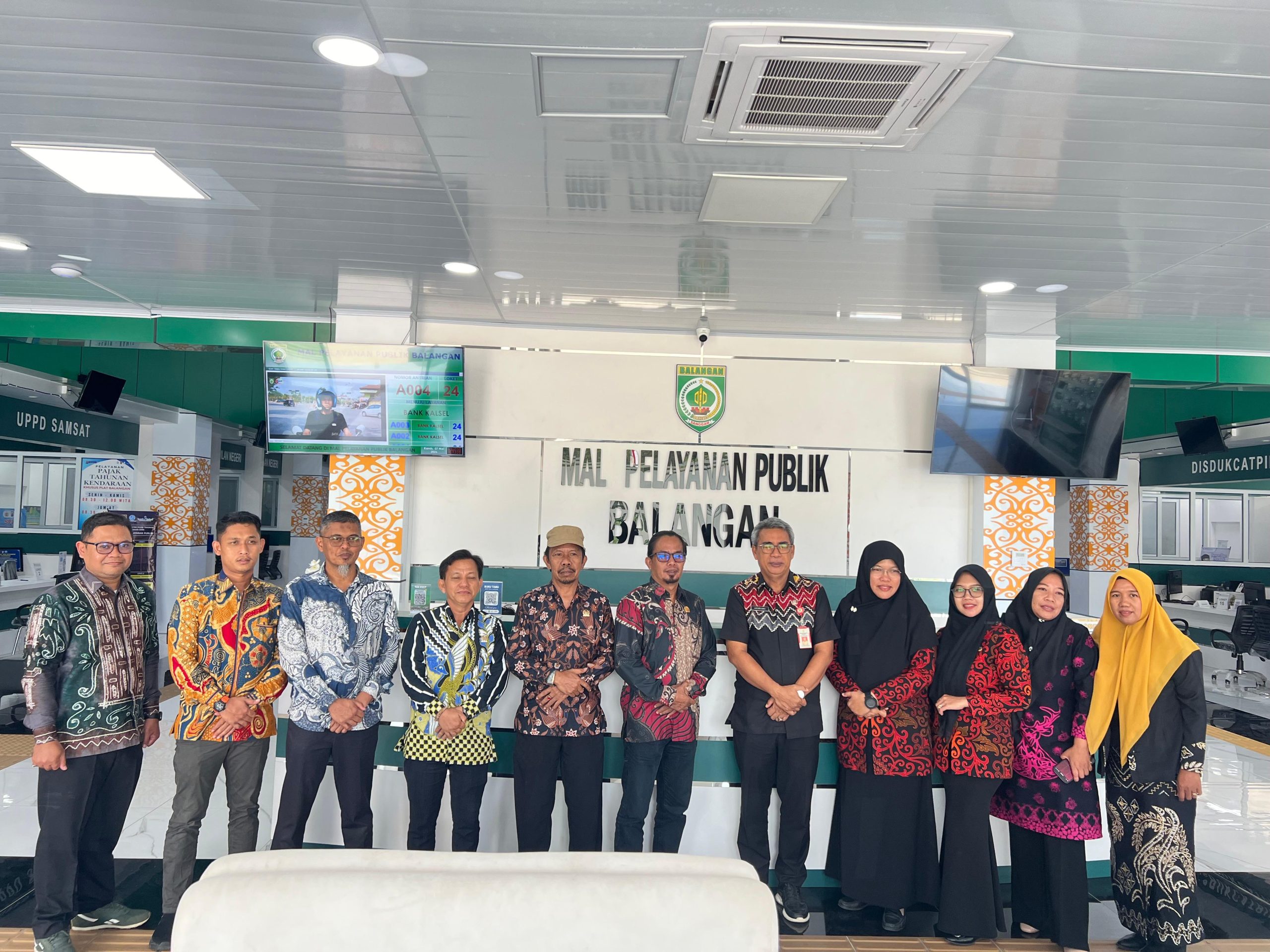 KUNJUNGAN KERJA/KOORDINASI KOMISI I DPRD DAN DPMPTSP KABUPATEN PENAJAM PASER UTARA KE MAL PELAYANAN PUBLIK KABUPATEN BALANGAN